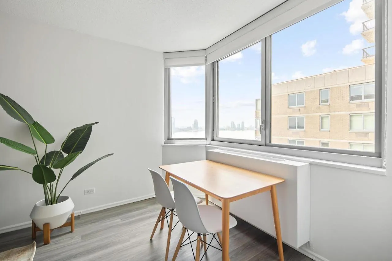 Midtown East 1Br W Gym Nr East River Esplanade Nyc-1382 New York 0*,  United States