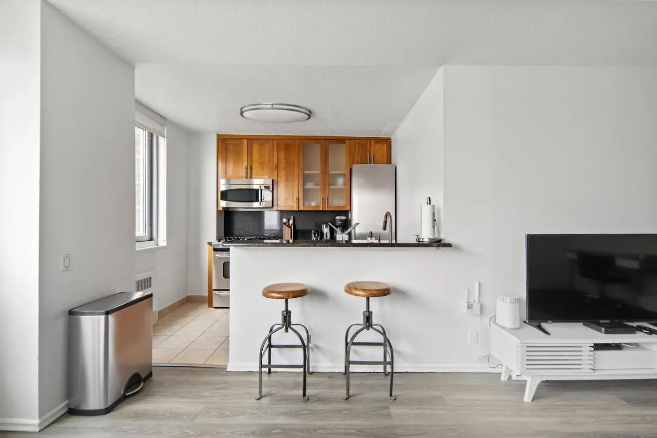 アパート Midtown East 1Br W Gym Nr East River Esplanade Nyc-1382 ニューヨーク 米国